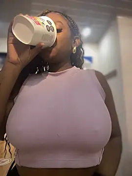 Snapshot of Tayra_Siny chatting on March 2025 02:27:02 AM Tayra Siny online show from March 2025 02:27:02 AM