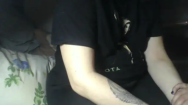 Snapshot of Alma_Evelynne chatting on February 2026 08:19:02 PM Alma Evelynne online show from February 2026 08:19:02 PM