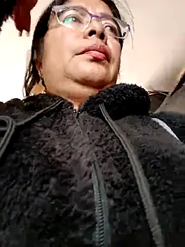 Snapshot of __valentina18 chatting on February 2025 04:14:02 PM   valentina18 online show from February 2025 04:14:02 PM