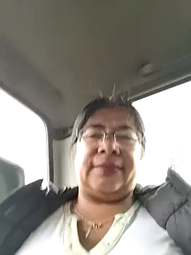 Snapshot of __valentina18 chatting on October 2025 12:24:02 PM   valentina18 online show from October 2025 12:24:02 PM