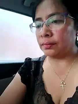 Snapshot of __valentina18 chatting on March 2025 01:12:02 PM   valentina18 online show from March 2025 01:12:02 PM