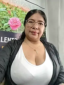   valentina18 online show from May 2026 01:07:01 PM
