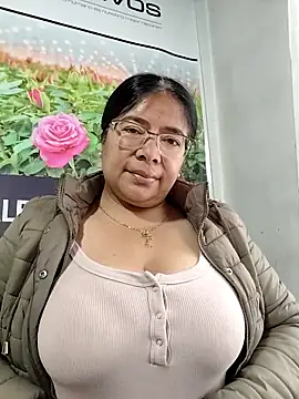   valentina18 online show from March 2026 01:06:02 PM