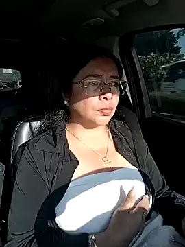   valentina18 online show from March 2026 12:31:01 PM