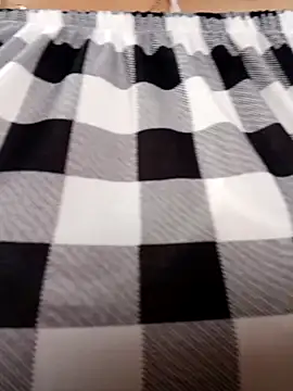 Snapshot of __valentina18 chatting on February 2025 01:06:01 PM   valentina18 online show from February 2025 01:06:01 PM