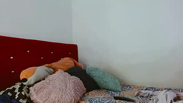 Snapshot of LAICK_01 chatting on September 2025 05:30:01 PM LAICK 01 online show from September 2025 05:30:01 PM