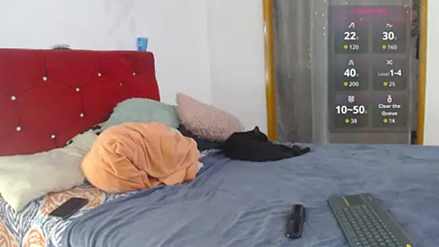 LAICK 01 online show from November 2025 03:29:03 AM