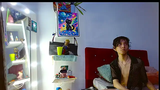LAICK 01 online show from May 2026 11:37:02 PM