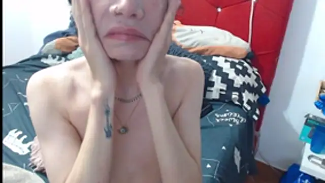 Snapshot of LAICK_01 chatting on October 2025 10:33:02 PM LAICK 01 online show from October 2025 10:33:02 PM