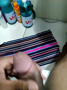 Arthu2r online show from January 2026 09:07:02 PM