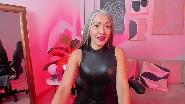  Nicoletteshea  online show from March 2026 09:27:02 PM