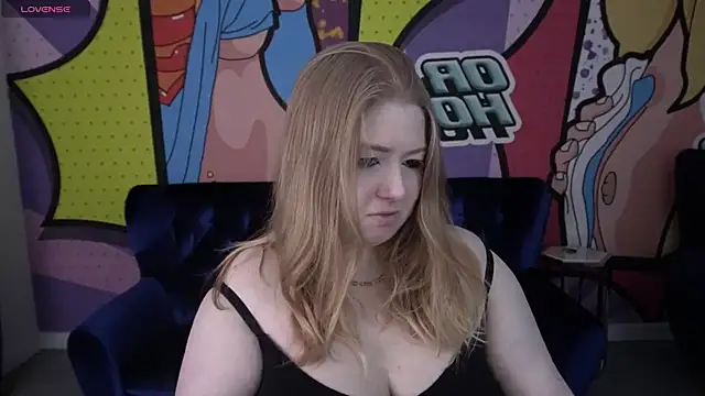 Snapshot of Tinker_Belll chatting on May 2026 07:14:01 PM Tinker Belll online show from May 2026 07:14:01 PM