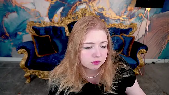 Snapshot of Tinker_Belll chatting on July 2026 07:14:02 PM Tinker Belll online show from July 2026 07:14:02 PM