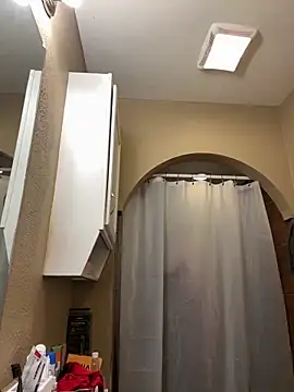 pumaHotz online show from March 2025 11:23:02 PM