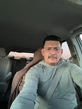 pumaHotz online show from November 2025 11:27:01 PM