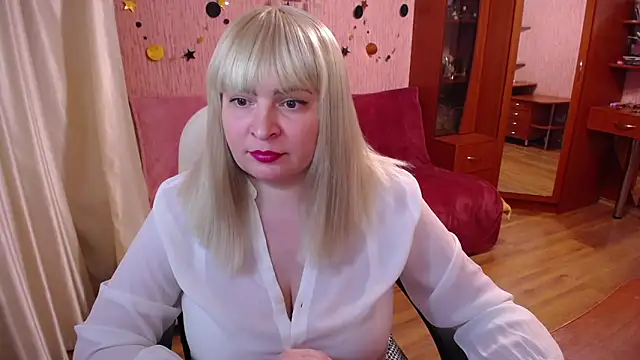 Snapshot of -MeowMeow chatting on February 2025 08:03:02 PM -MeowMeow online show from February 2025 08:03:02 PM