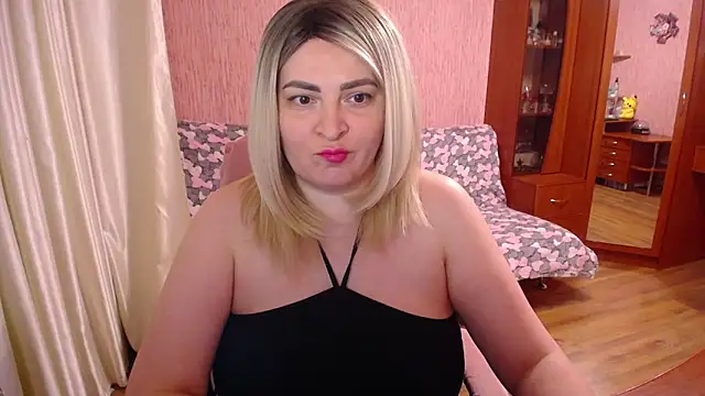 -MeowMeow online show from March 2026 03:31:02 PM