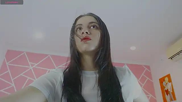 Snapshot of valentina_angel chatting on October 2025 03:41:02 AM valentina angel online show from October 2025 03:41:02 AM
