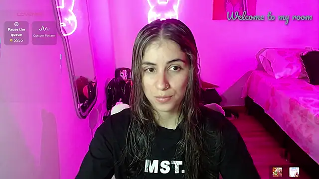 valentina angel online show from April 2026 03:19:01 AM
