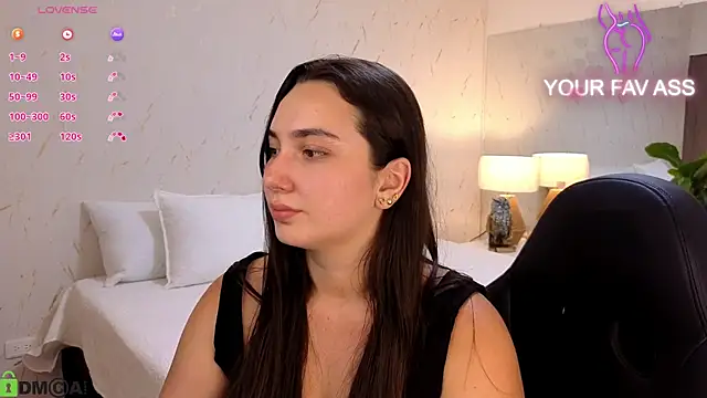 ava blue online show from October 2025 07:33:01 PM