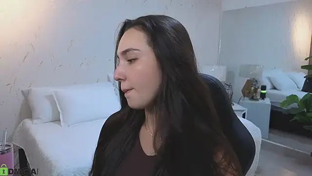 ava blue online show from March 2026 07:52:02 PM