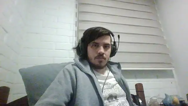 hung weeb online show from May 2026 03:48:01 AM