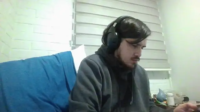 hung weeb online show from May 2026 05:46:01 AM