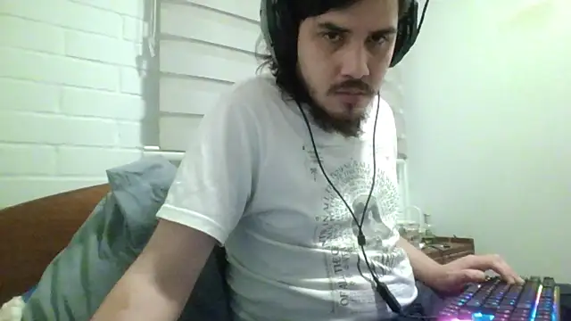 hung weeb online show from August 2026 02:38:01 AM