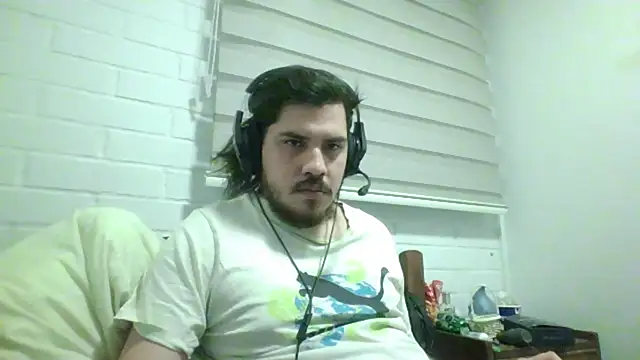 hung weeb online show from April 2026 03:35:01 AM