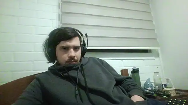 hung weeb online show from June 2026 04:43:01 AM