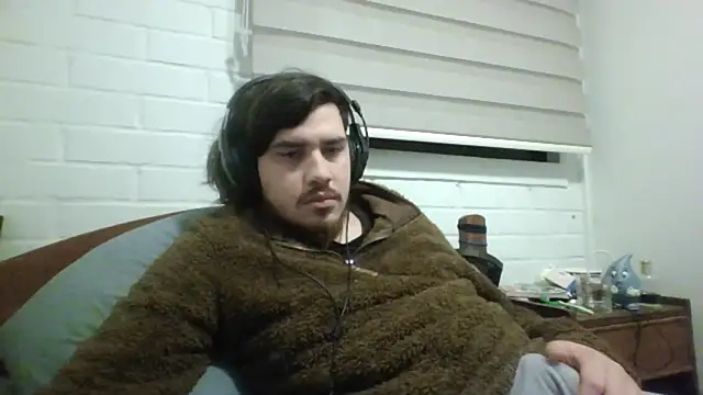 hung weeb online show from July 2026 02:11:02 AM