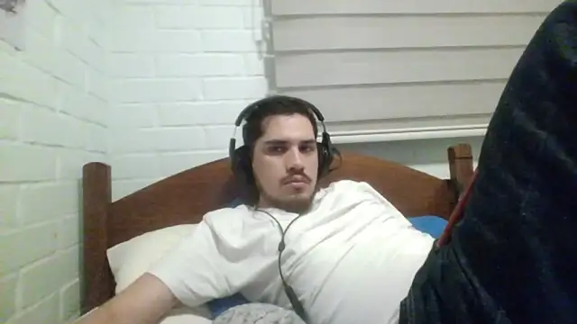 Snapshot of hung_weeb chatting on December 2024 01:29:02 AM hung weeb online show from December 2024 01:29:02 AM