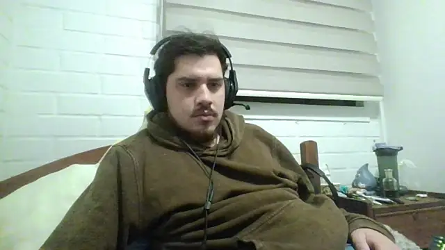 hung weeb online show from April 2026 04:18:01 AM