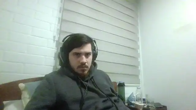 hung weeb online show from June 2026 01:38:01 AM