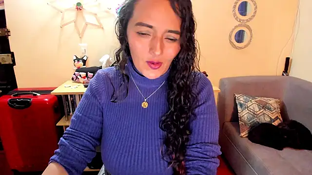 emma luxy online show from January 2025 05:01:02 AM