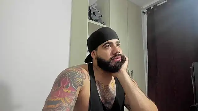Snapshot of _Coddygold_ chatting on October 2025 11:57:02 PM  Coddygold  online show from October 2025 11:57:02 PM