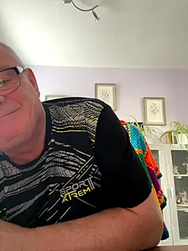 Garry831 online show from October 2025 09:44:02 AM