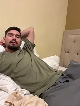 Tomthelong online show from February 2025 05:33:02 AM