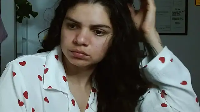 Nikkykora15 online show from October 2025 01:17:01 AM