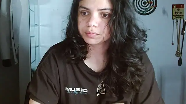 Nikkykora15 online show from March 2026 12:26:01 AM