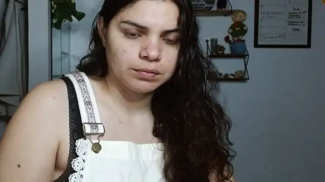 Nikkykora15 online show from October 2025 12:20:01 AM