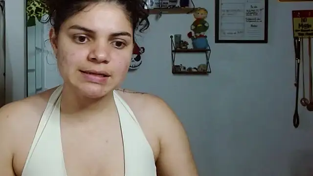 Snapshot of Nikkykora15 chatting on September 2025 10:59:01 PM Nikkykora15 online show from September 2025 10:59:01 PM