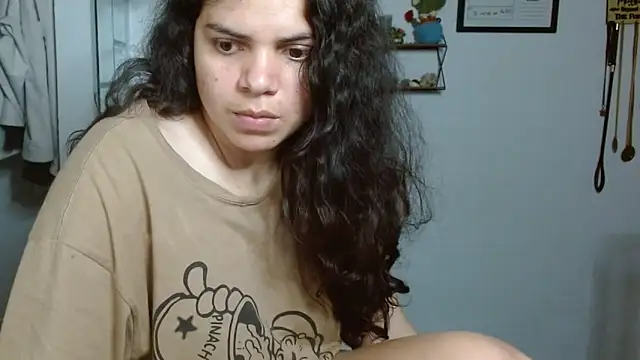 Nikkykora15 online show from October 2025 01:27:02 AM