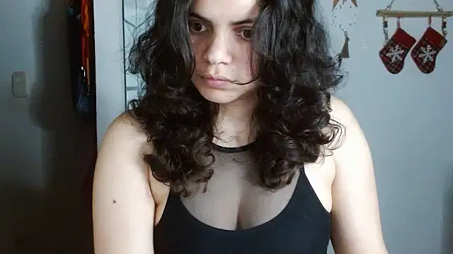 Nikkykora15 online show from December 2025 11:04:01 PM