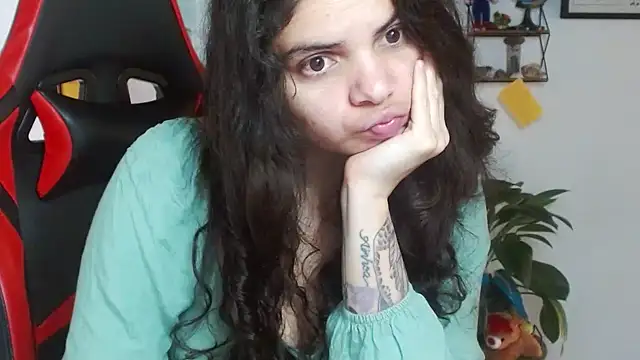 Snapshot of Nikkykora15 chatting on March 2025 07:44:01 PM Nikkykora15 online show from March 2025 07:44:01 PM