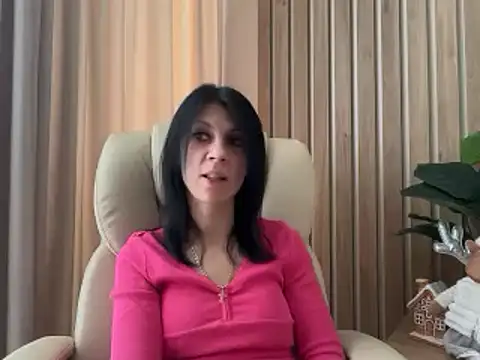 InjaAtHome online show from December 2025 09:42:01 AM