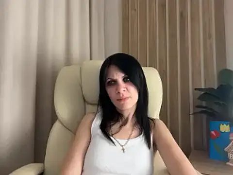 Snapshot of InjaAtHome chatting on March 2026 07:17:01 PM InjaAtHome online show from March 2026 07:17:01 PM