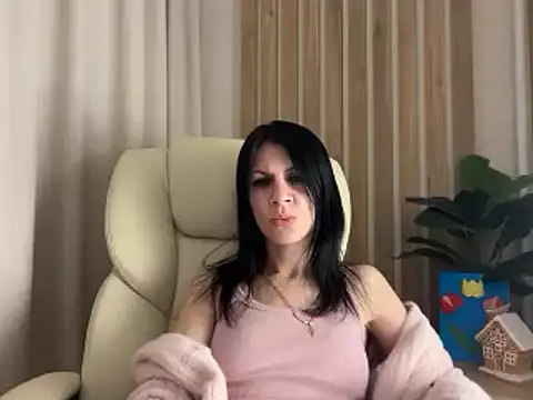 Snapshot of InjaAtHome chatting on March 2026 07:05:02 PM InjaAtHome online show from March 2026 07:05:02 PM