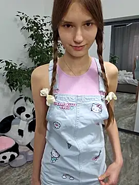 Snapshot of elikako chatting on March 2025 09:56:02 AM elikako online show from March 2025 09:56:02 AM