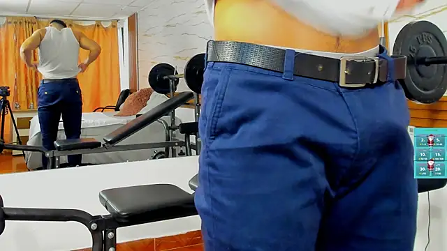 ChoreyTaiylor online show from December 2025 02:41:01 PM